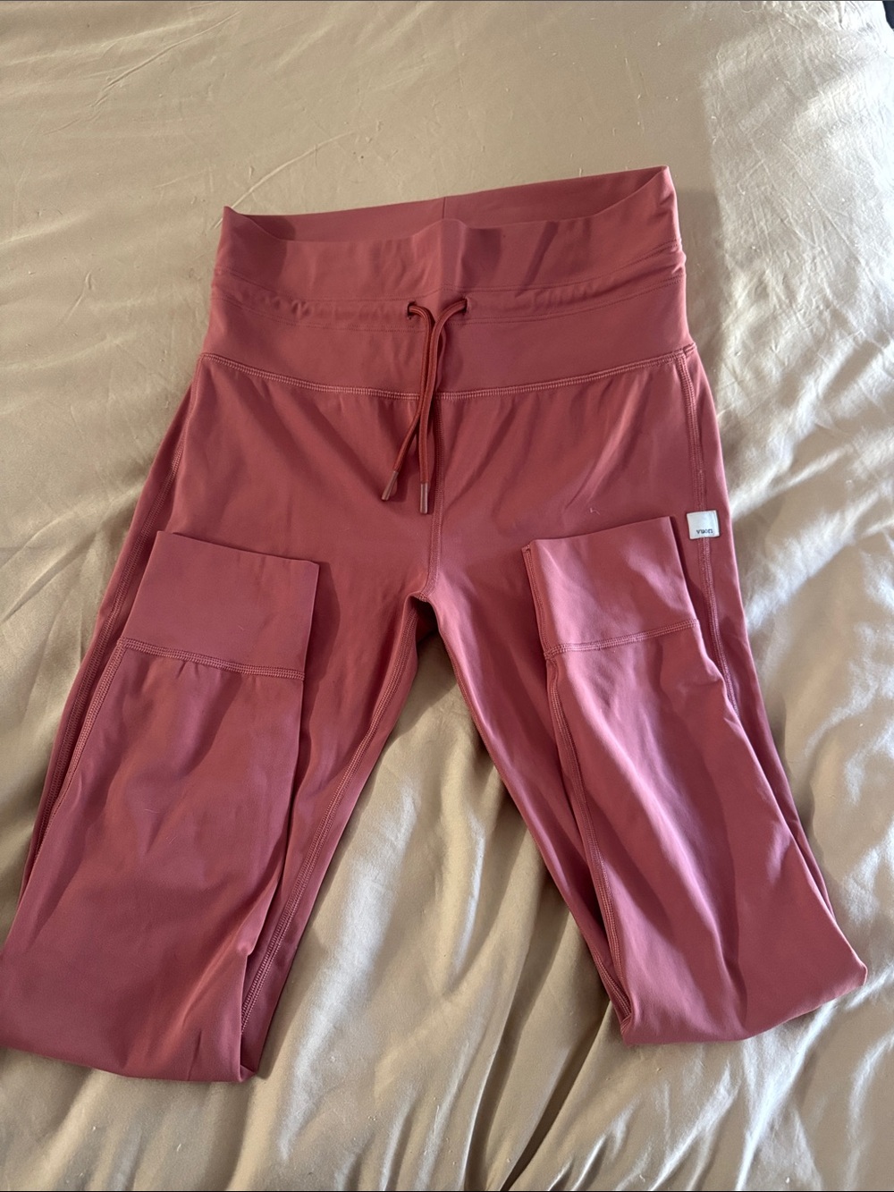 Vuori daily legging High-Rise in Dusty Rose